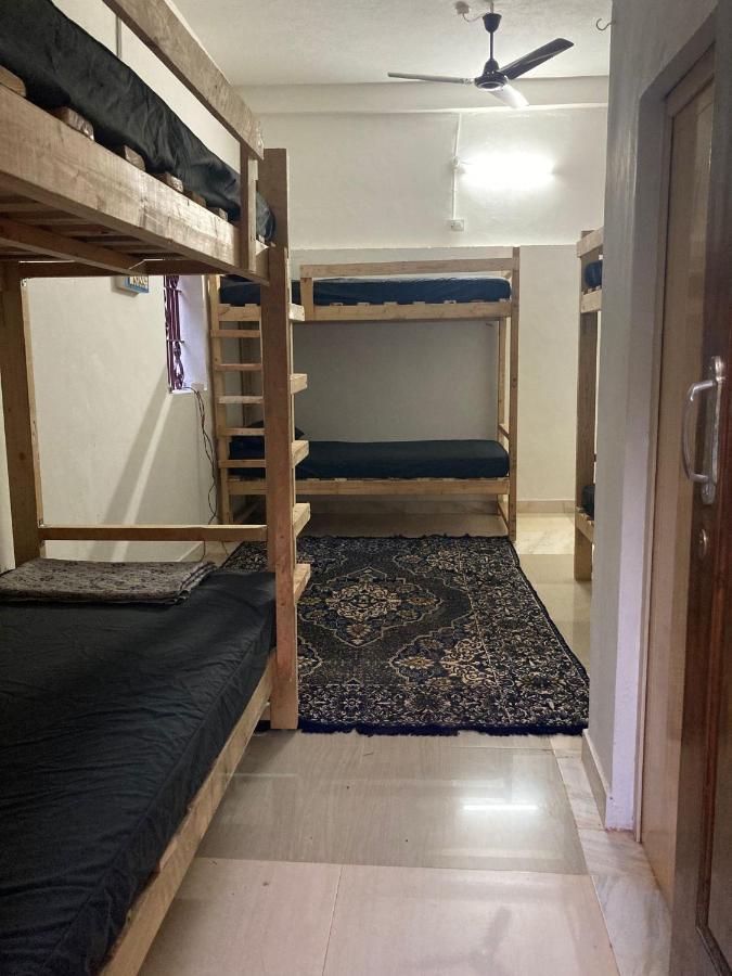 Nebula Nest Cafe & Hostel Όρβιλ Εξωτερικό φωτογραφία